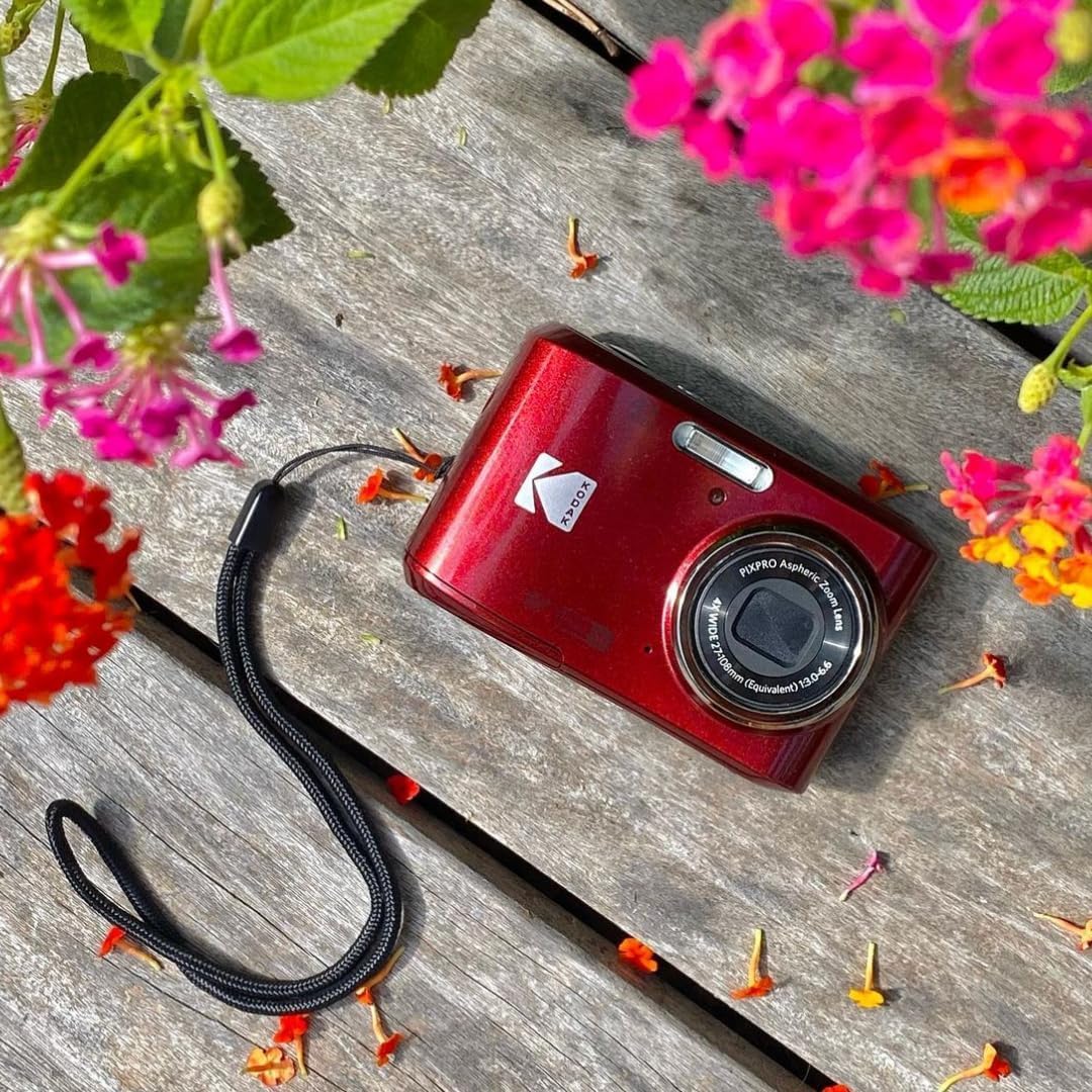 KODAK PIXPRO FZ45 16MP Compact Digital Camera, 4X Optical Zoom, AA, Pink