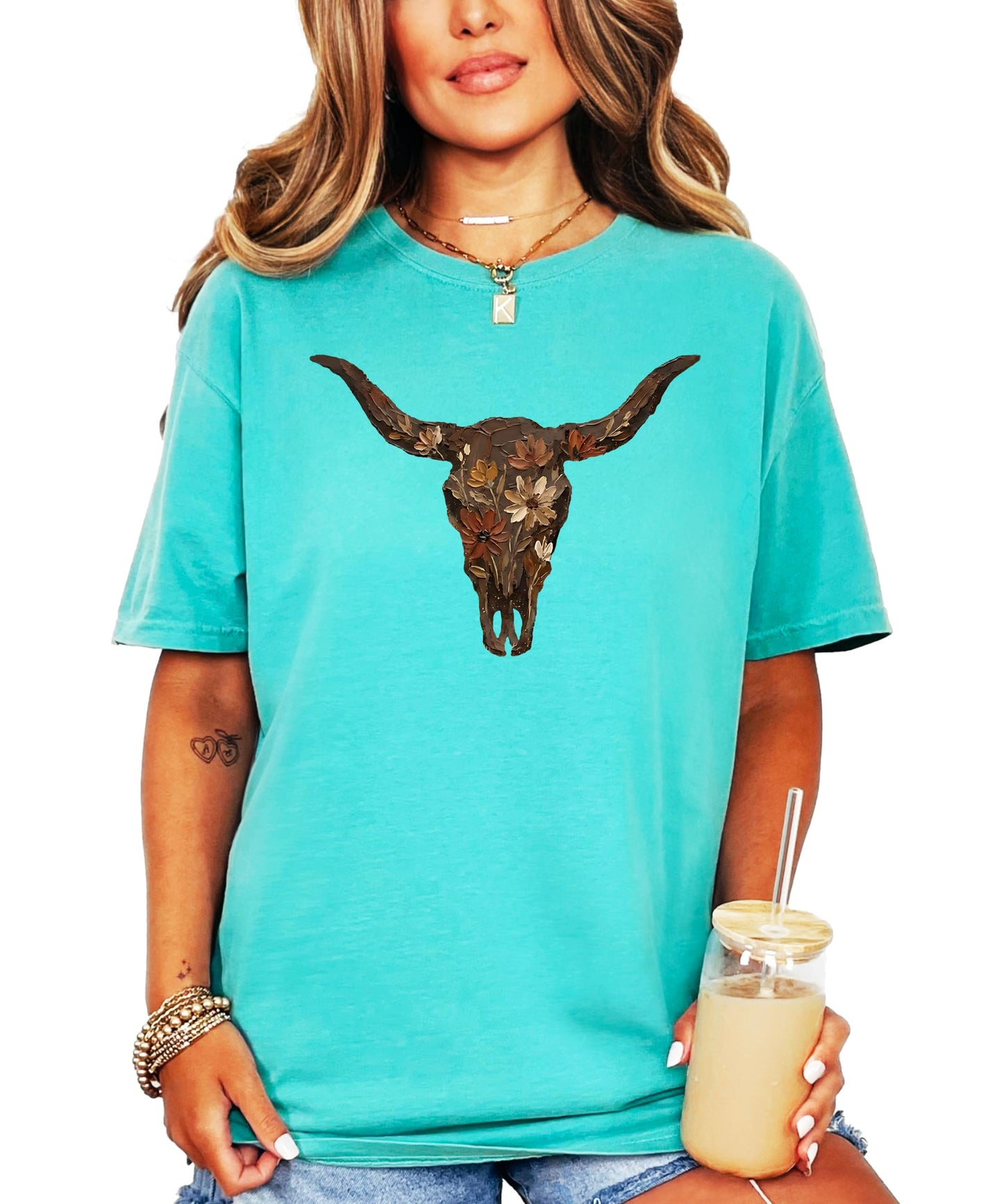 Western Longhorn Skull Graphic T-Shirt for Women - Casual Everyday Western Style Shirt