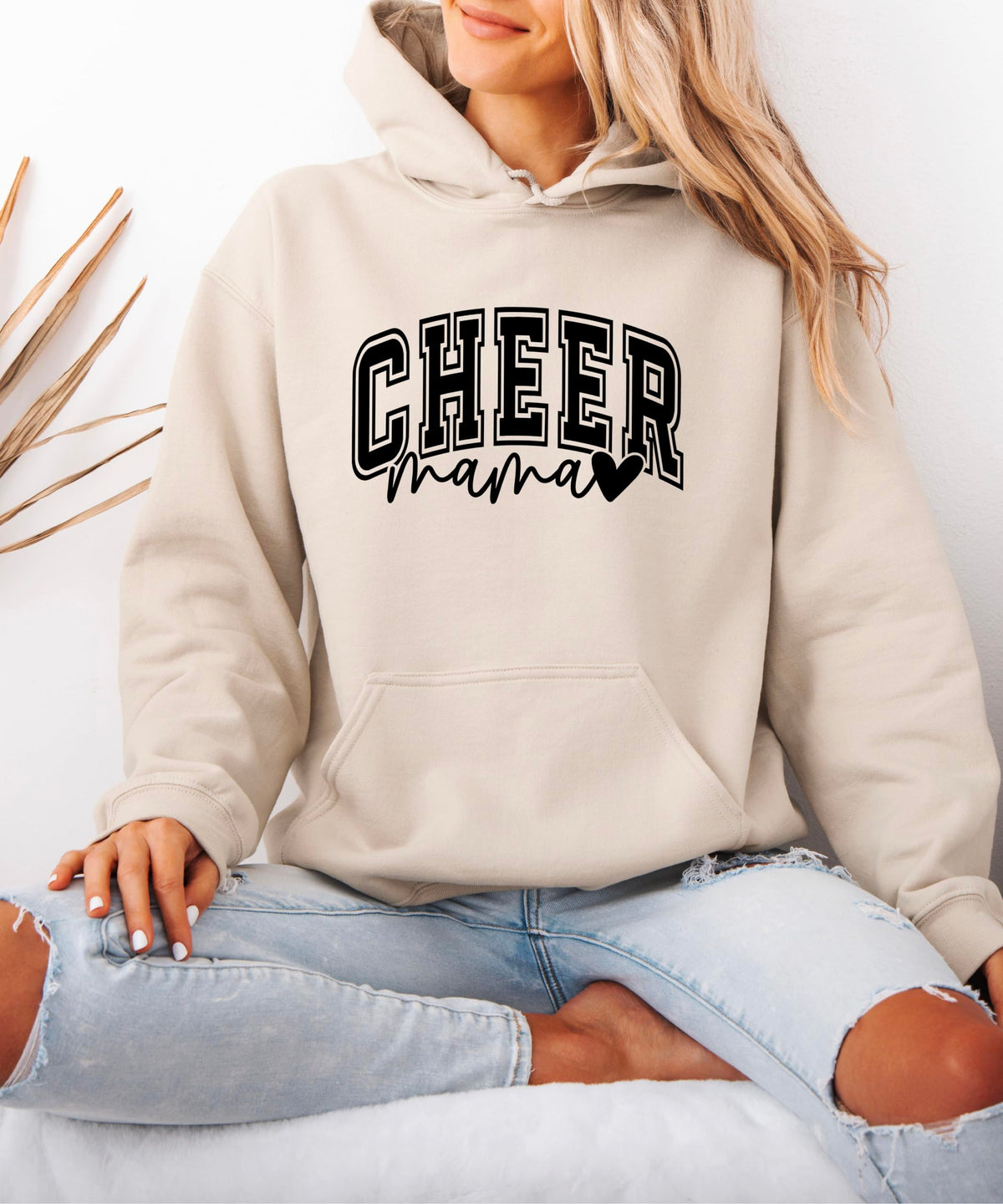 Olive Loves Apple Cheer Mama Hoodie for Women Cheerleading Mom Game Day Pullover Cheer Competition Sweatshirt