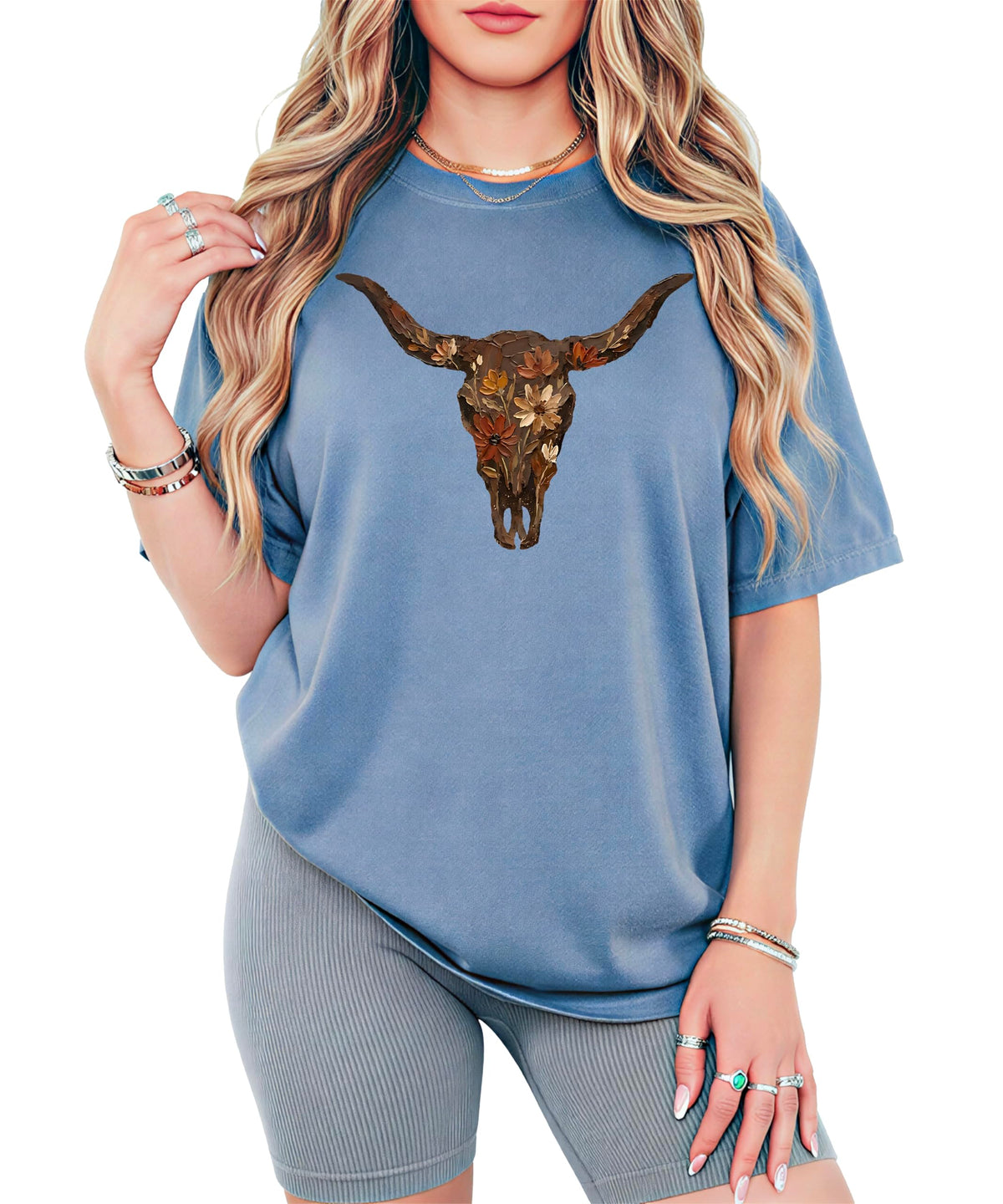 Western Longhorn Skull Graphic T-Shirt for Women - Casual Everyday Western Style Shirt
