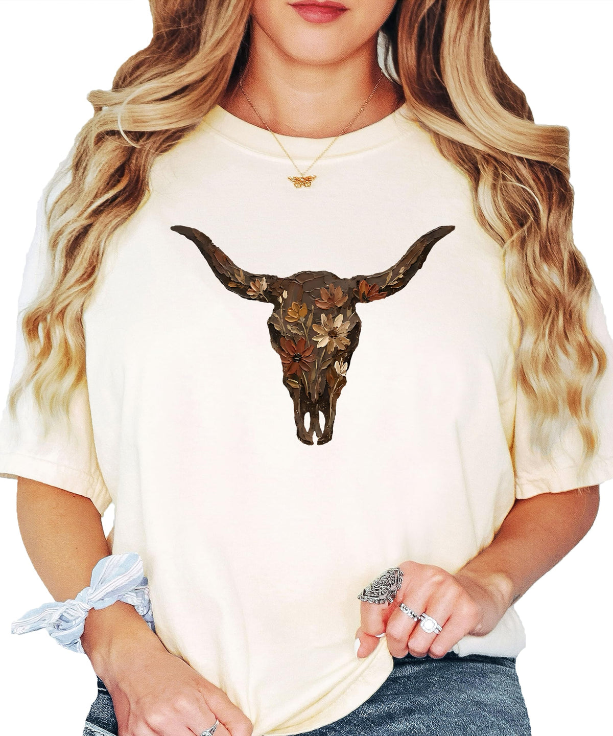 Western Longhorn Skull Graphic T-Shirt for Women - Casual Everyday Western Style Shirt