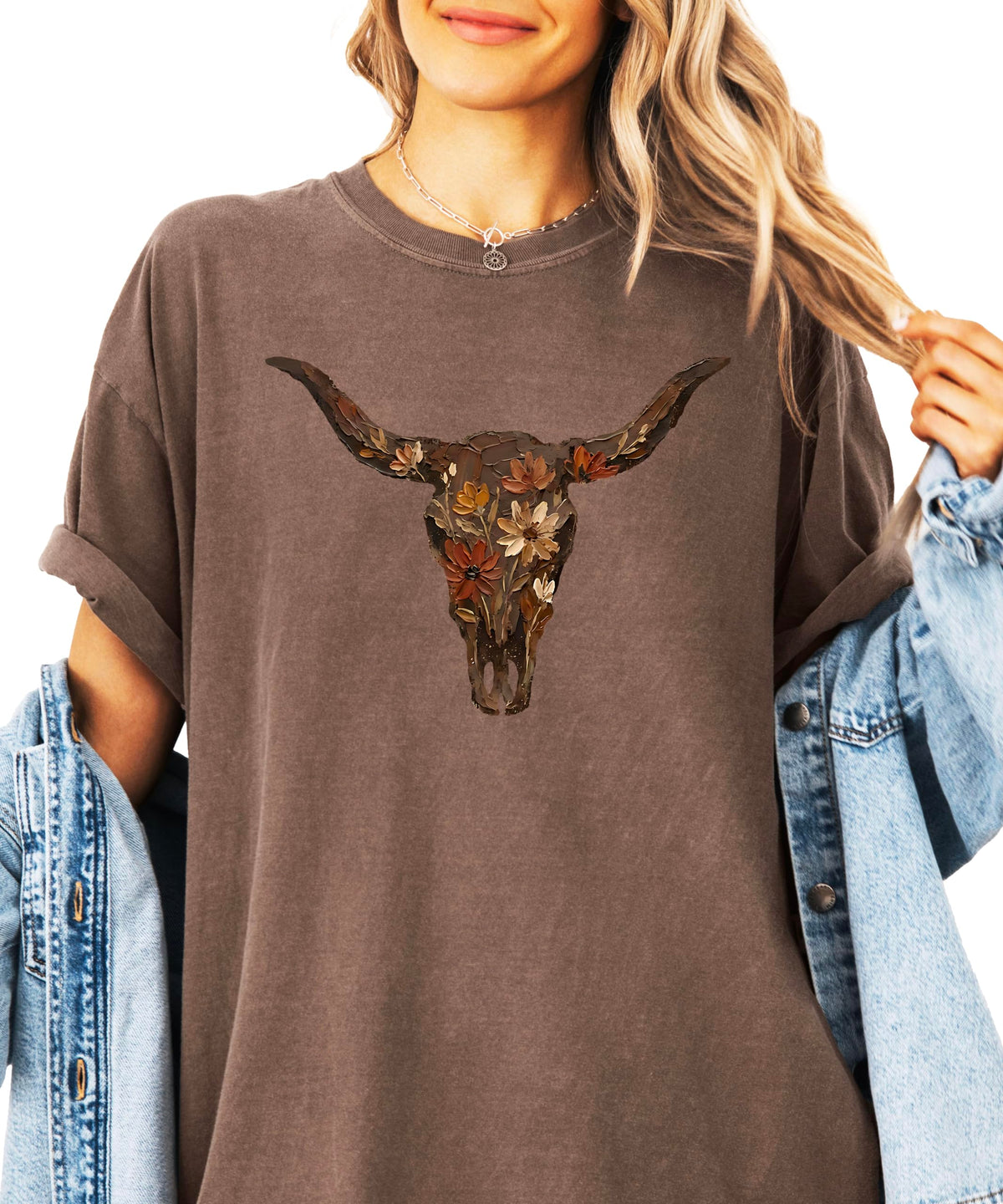Western Longhorn Skull Graphic T-Shirt for Women - Casual Everyday Western Style Shirt