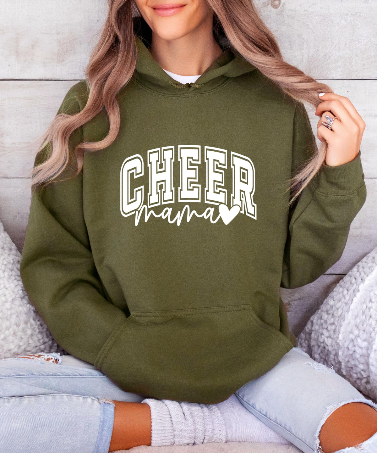 Olive Loves Apple Cheer Mama Hoodie for Women Cheerleading Mom Game Day Pullover Cheer Competition Sweatshirt